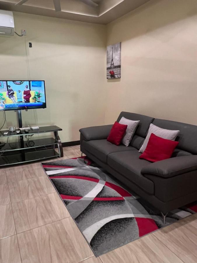 Kingston Oasis One Bedroom מראה חיצוני תמונה