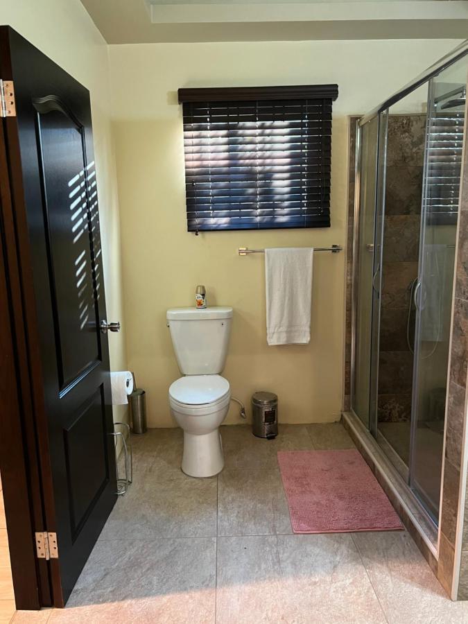 Kingston Oasis One Bedroom מראה חיצוני תמונה